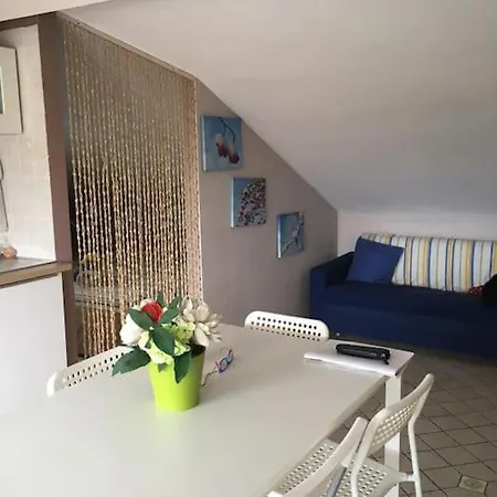 Accogliente Mansarda A *